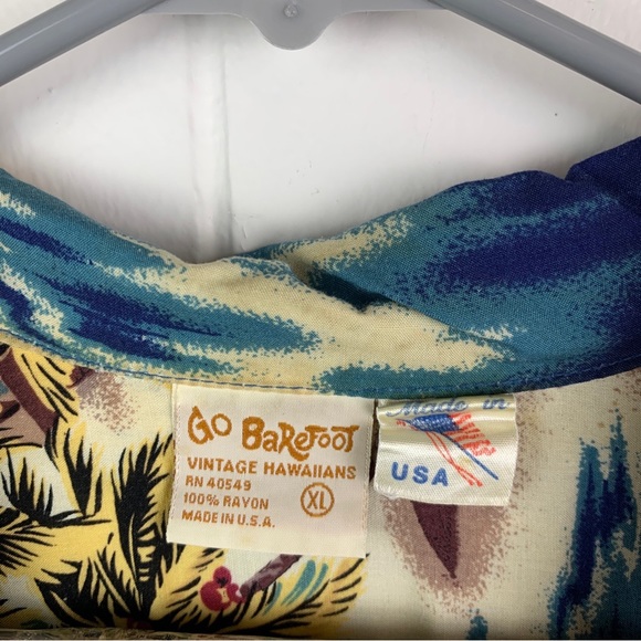 Vintage Go Barefoot Hawaiian Shirt Blue AOP Men’s Extra Large Made In USA - Picture 3 of 4